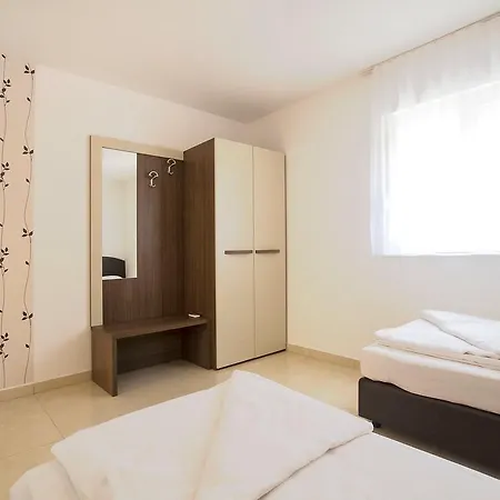 Holiday Alla-3 * Labin